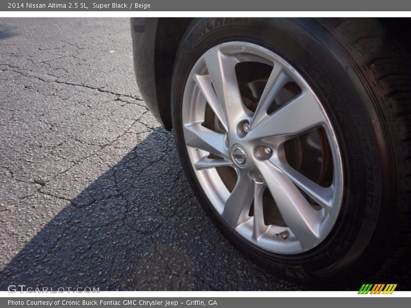 Super Black / Beige 2014 Nissan Altima 2.5 SL