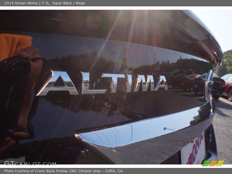Super Black / Beige 2014 Nissan Altima 2.5 SL