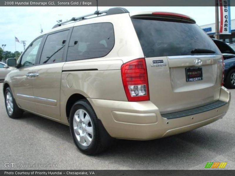Sonora Gold / Beige 2008 Hyundai Entourage GLS