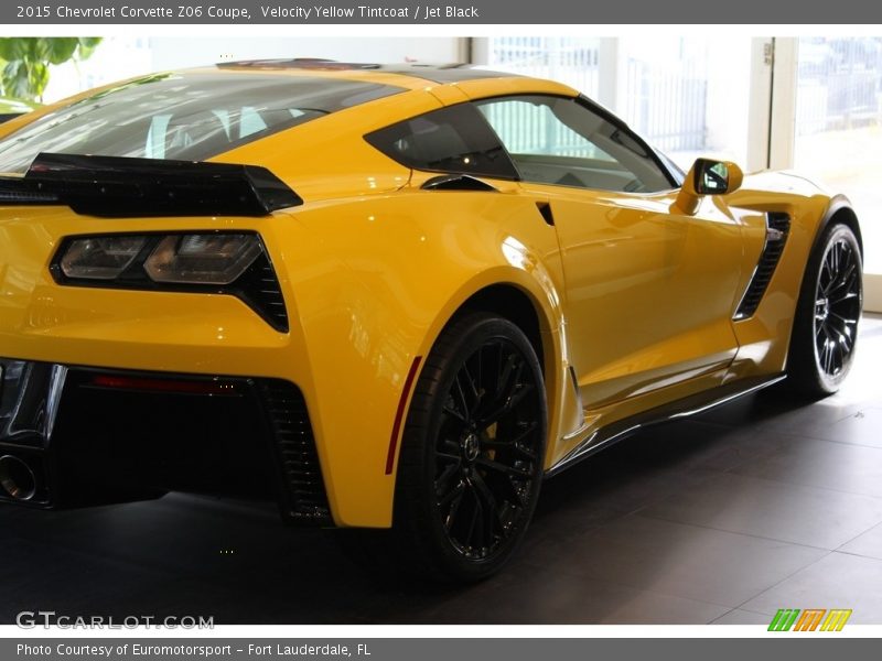 Velocity Yellow Tintcoat / Jet Black 2015 Chevrolet Corvette Z06 Coupe