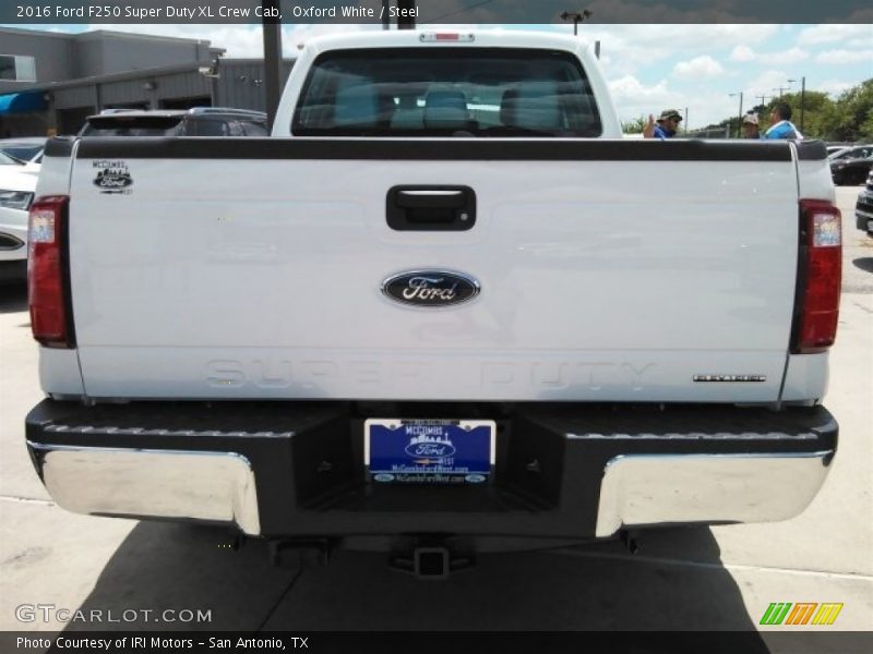 Oxford White / Steel 2016 Ford F250 Super Duty XL Crew Cab