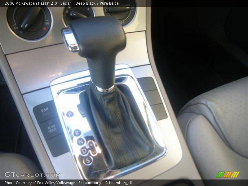 Deep Black / Pure Beige 2006 Volkswagen Passat 2.0T Sedan