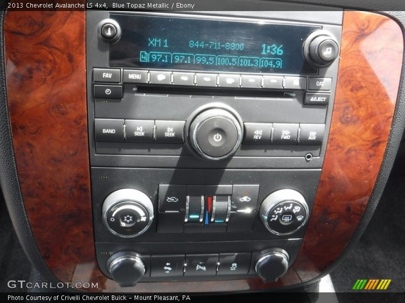 Blue Topaz Metallic / Ebony 2013 Chevrolet Avalanche LS 4x4