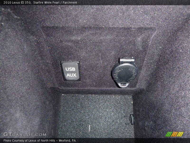Starfire White Pearl / Parchment 2010 Lexus ES 350