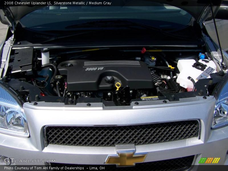 Silverstone Metallic / Medium Gray 2008 Chevrolet Uplander LS