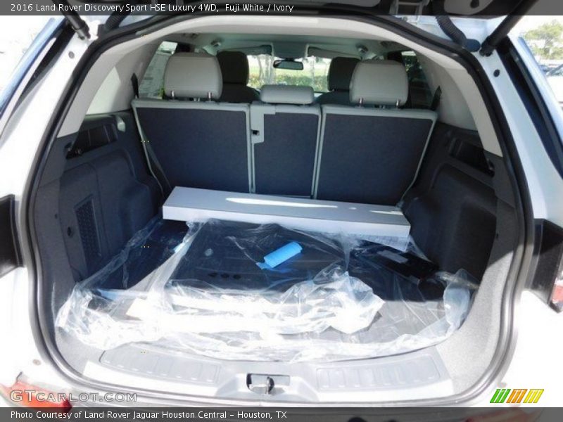 Fuji White / Ivory 2016 Land Rover Discovery Sport HSE Luxury 4WD