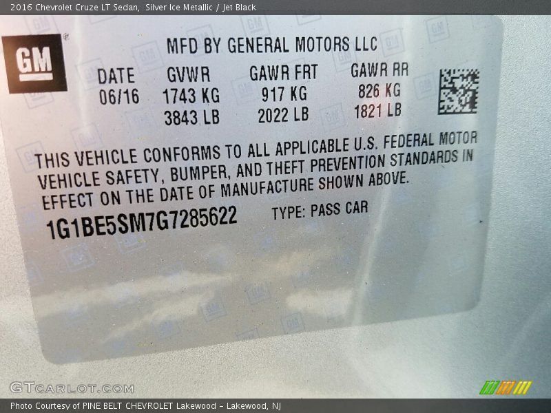 Silver Ice Metallic / Jet Black 2016 Chevrolet Cruze LT Sedan