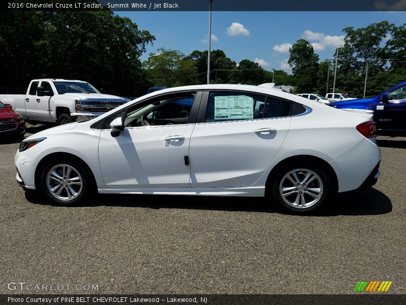 Summit White / Jet Black 2016 Chevrolet Cruze LT Sedan