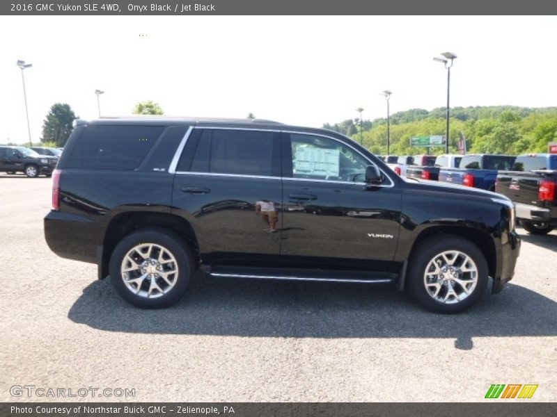 Onyx Black / Jet Black 2016 GMC Yukon SLE 4WD