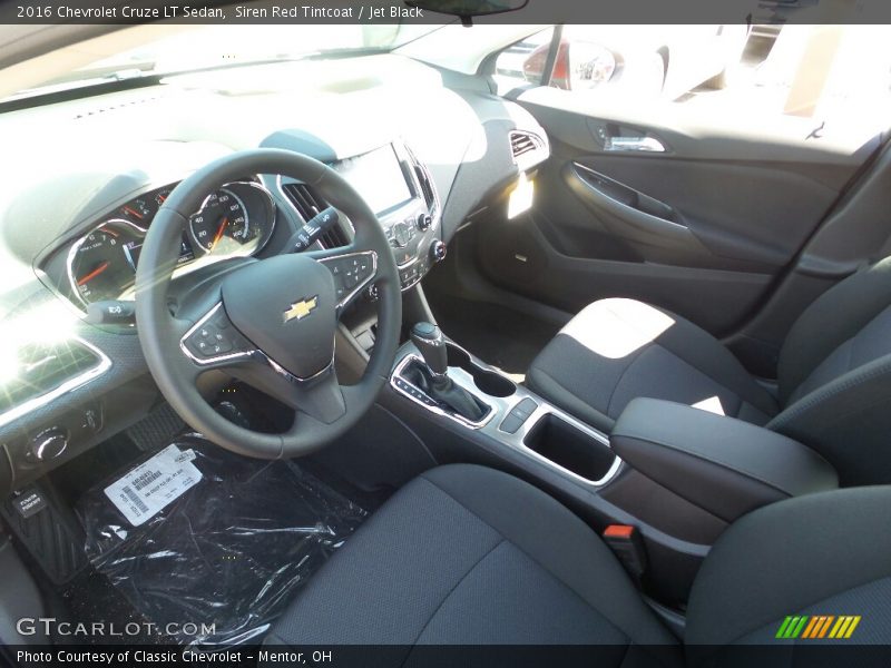 Siren Red Tintcoat / Jet Black 2016 Chevrolet Cruze LT Sedan