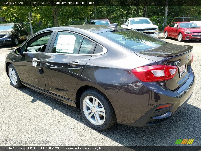 Tungsten Metallic / Jet Black 2016 Chevrolet Cruze LT Sedan