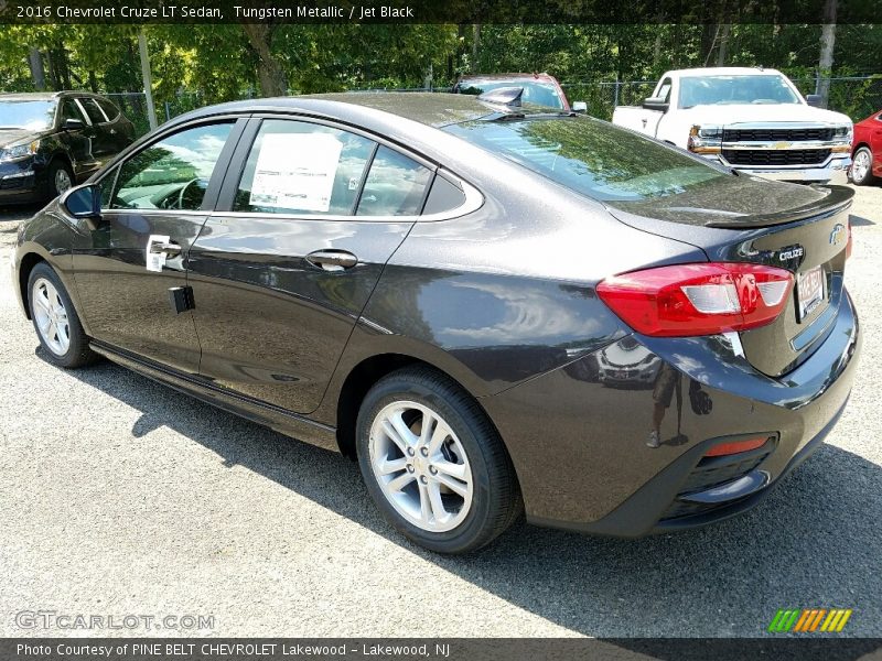 Tungsten Metallic / Jet Black 2016 Chevrolet Cruze LT Sedan