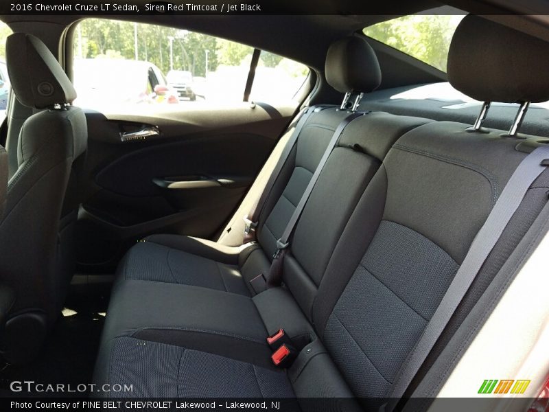 Siren Red Tintcoat / Jet Black 2016 Chevrolet Cruze LT Sedan
