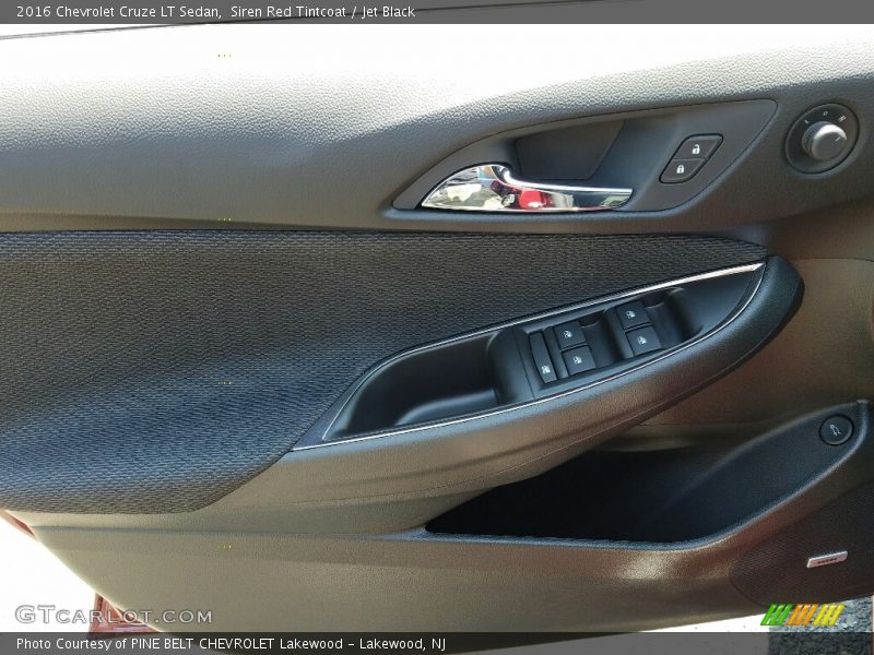 Siren Red Tintcoat / Jet Black 2016 Chevrolet Cruze LT Sedan