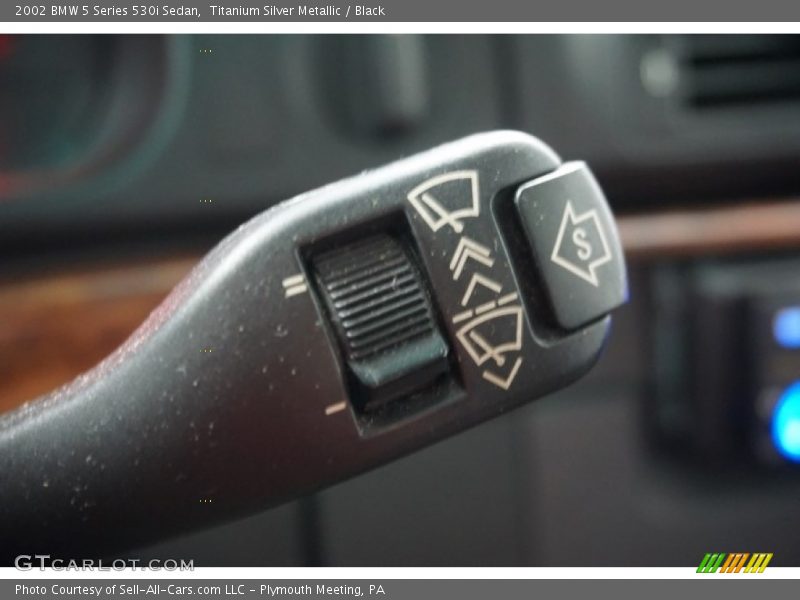 Titanium Silver Metallic / Black 2002 BMW 5 Series 530i Sedan