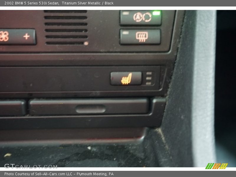 Titanium Silver Metallic / Black 2002 BMW 5 Series 530i Sedan