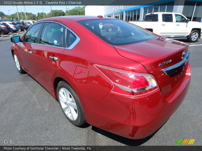 Cayenne Red / Charcoal 2013 Nissan Altima 2.5 SL