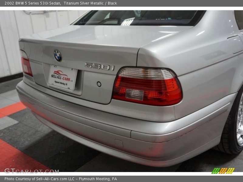 Titanium Silver Metallic / Black 2002 BMW 5 Series 530i Sedan