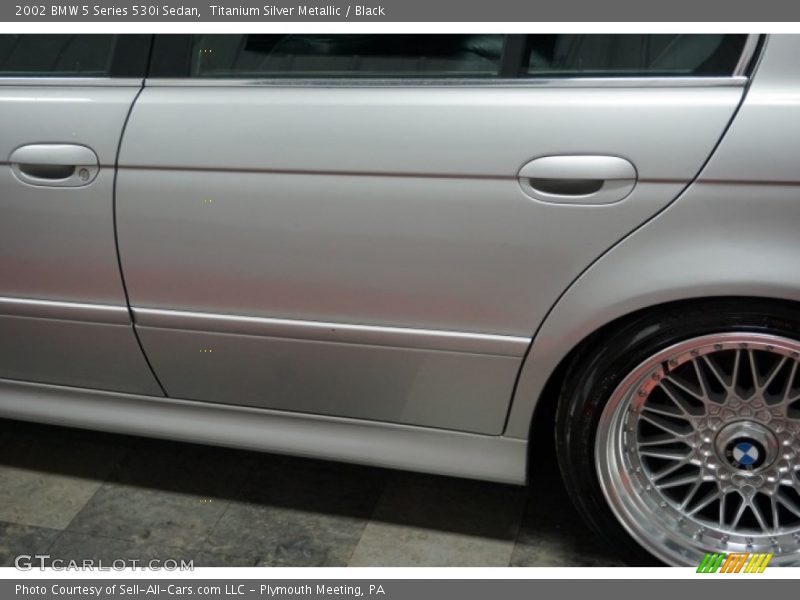 Titanium Silver Metallic / Black 2002 BMW 5 Series 530i Sedan
