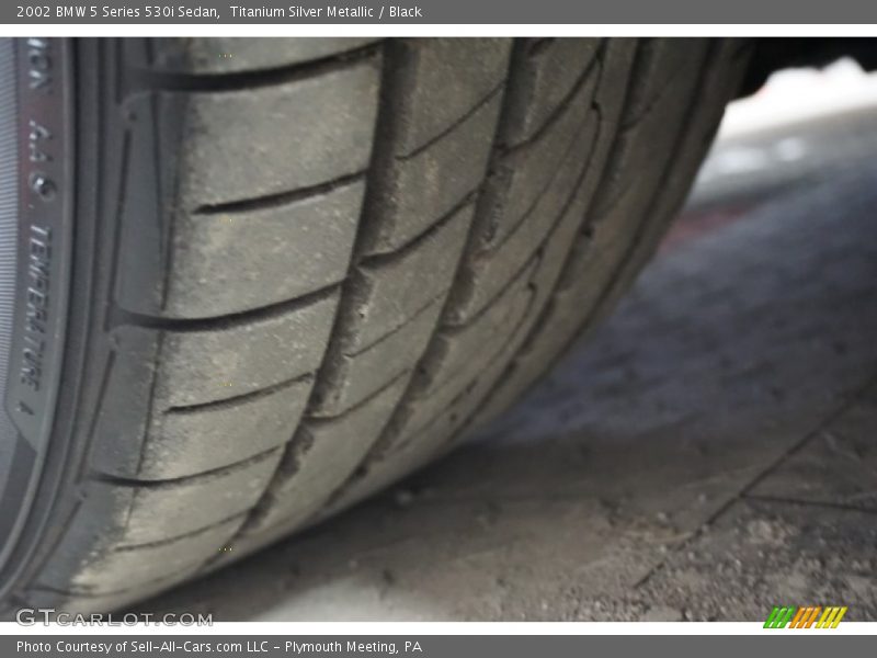 Titanium Silver Metallic / Black 2002 BMW 5 Series 530i Sedan
