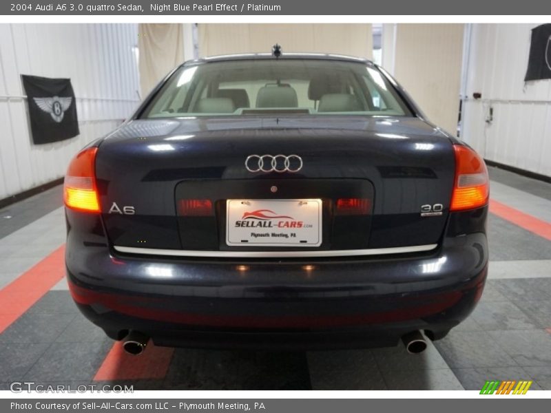 Night Blue Pearl Effect / Platinum 2004 Audi A6 3.0 quattro Sedan