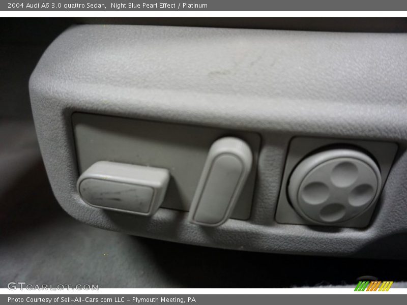 Night Blue Pearl Effect / Platinum 2004 Audi A6 3.0 quattro Sedan