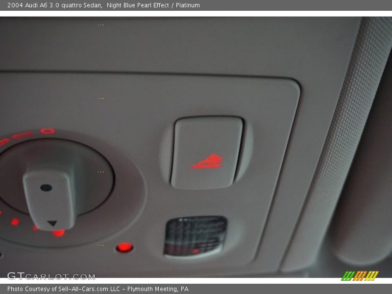 Night Blue Pearl Effect / Platinum 2004 Audi A6 3.0 quattro Sedan