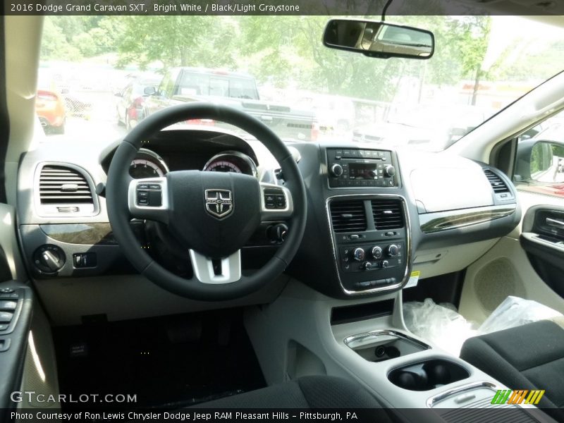 Bright White / Black/Light Graystone 2016 Dodge Grand Caravan SXT