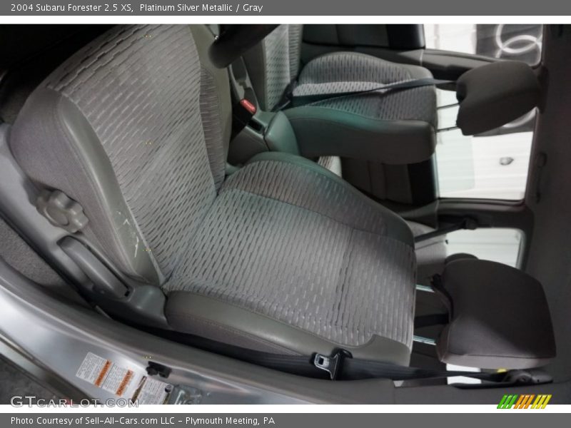 Platinum Silver Metallic / Gray 2004 Subaru Forester 2.5 XS