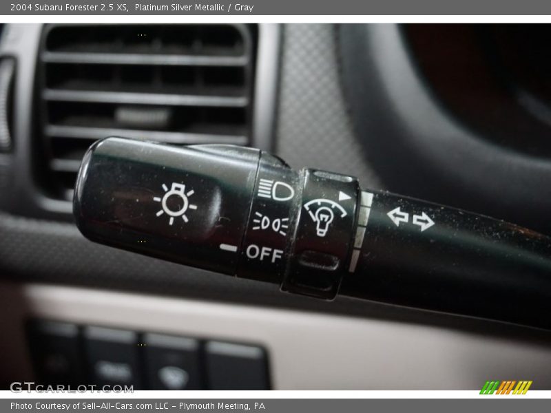 Platinum Silver Metallic / Gray 2004 Subaru Forester 2.5 XS