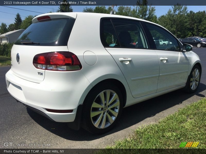 Candy White / Titan Black 2013 Volkswagen Golf 4 Door TDI