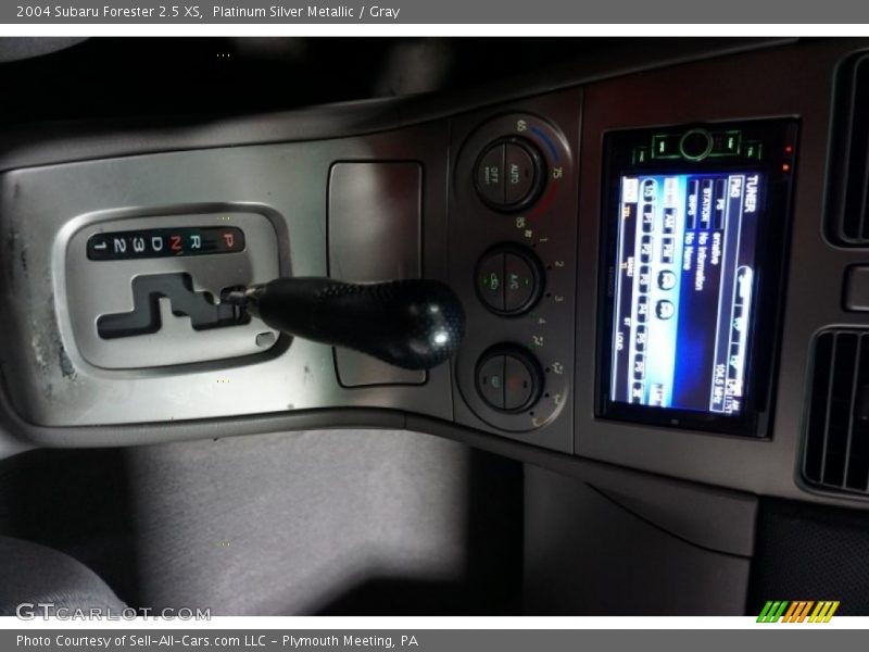 Platinum Silver Metallic / Gray 2004 Subaru Forester 2.5 XS