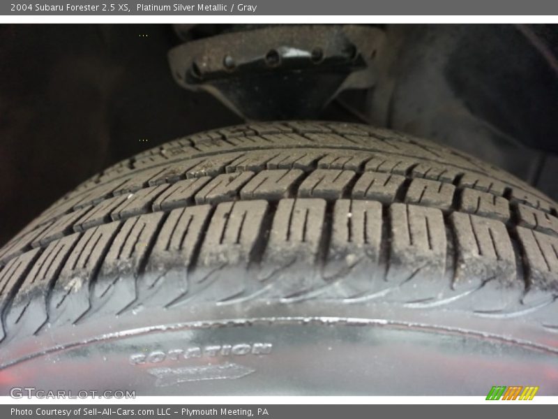 Platinum Silver Metallic / Gray 2004 Subaru Forester 2.5 XS