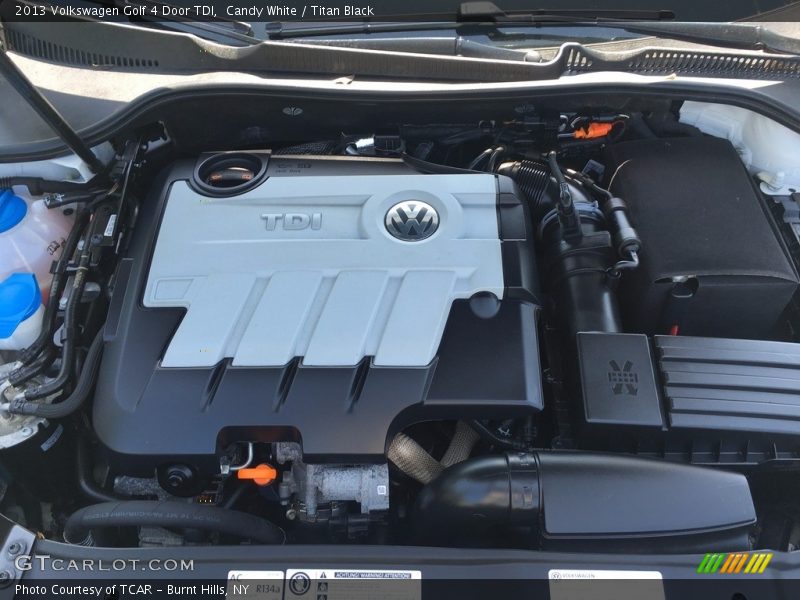 Candy White / Titan Black 2013 Volkswagen Golf 4 Door TDI