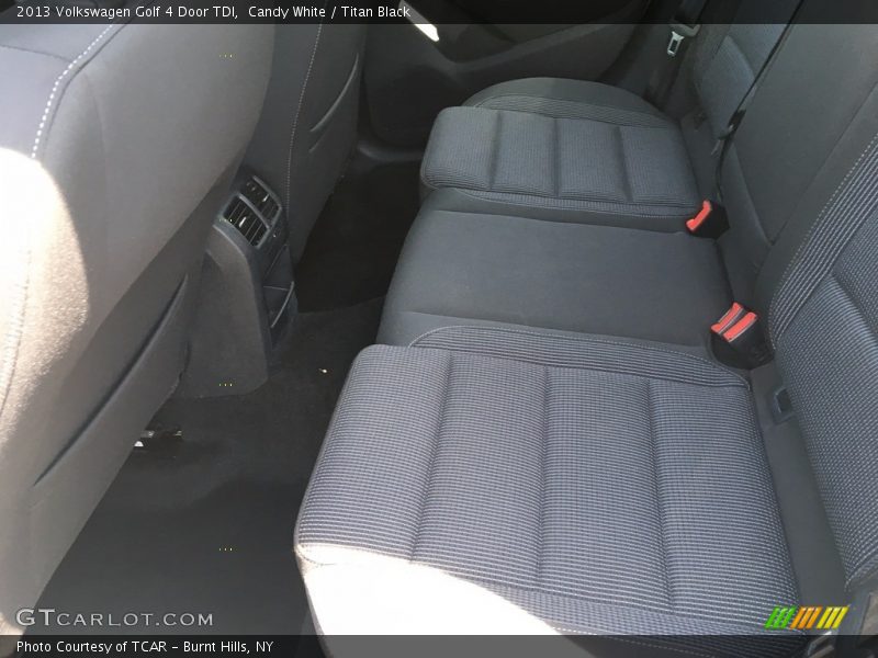 Candy White / Titan Black 2013 Volkswagen Golf 4 Door TDI