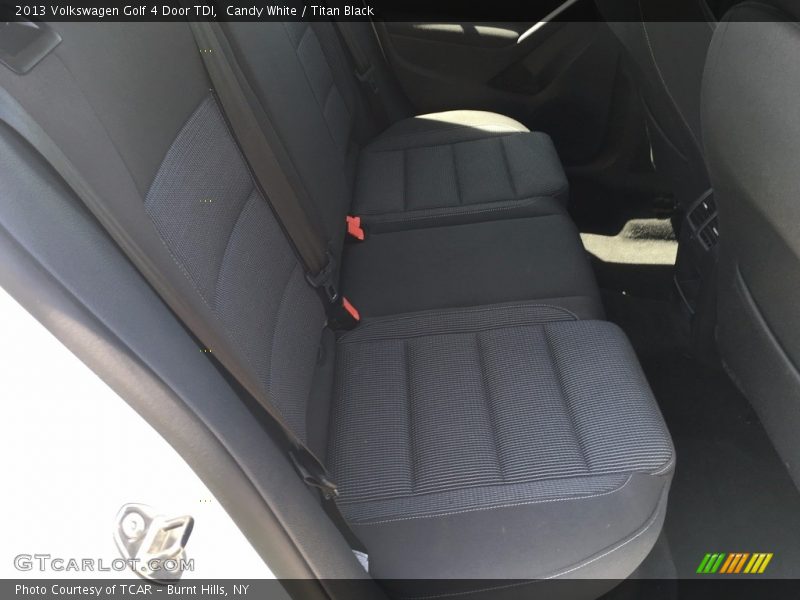 Candy White / Titan Black 2013 Volkswagen Golf 4 Door TDI