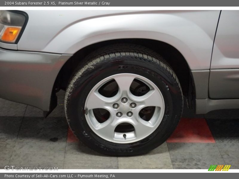 Platinum Silver Metallic / Gray 2004 Subaru Forester 2.5 XS