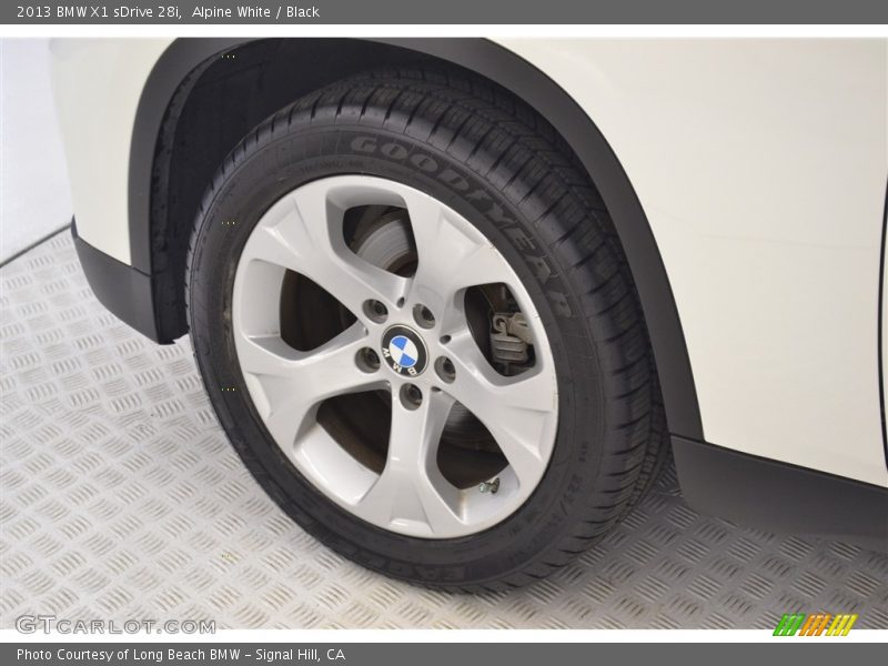 Alpine White / Black 2013 BMW X1 sDrive 28i