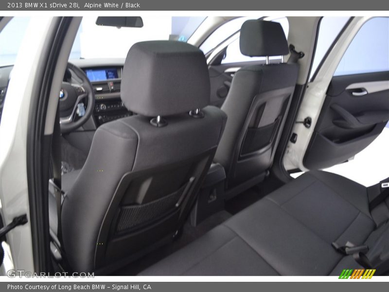 Alpine White / Black 2013 BMW X1 sDrive 28i