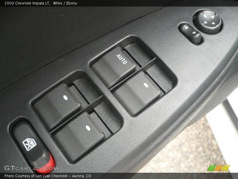 White / Ebony 2009 Chevrolet Impala LT