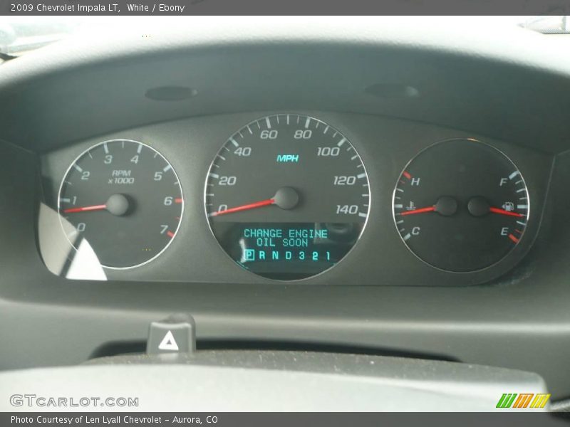 White / Ebony 2009 Chevrolet Impala LT