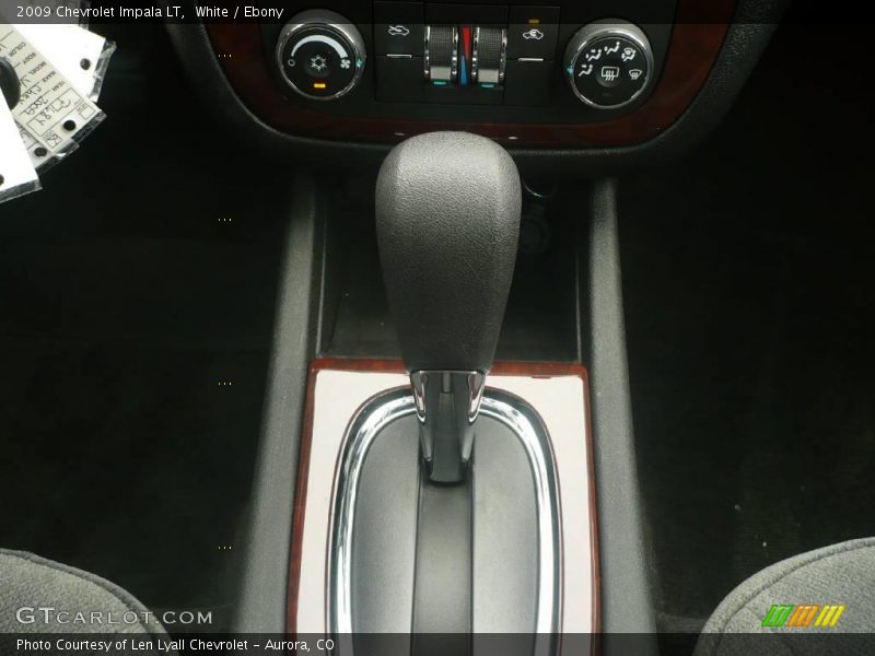 White / Ebony 2009 Chevrolet Impala LT