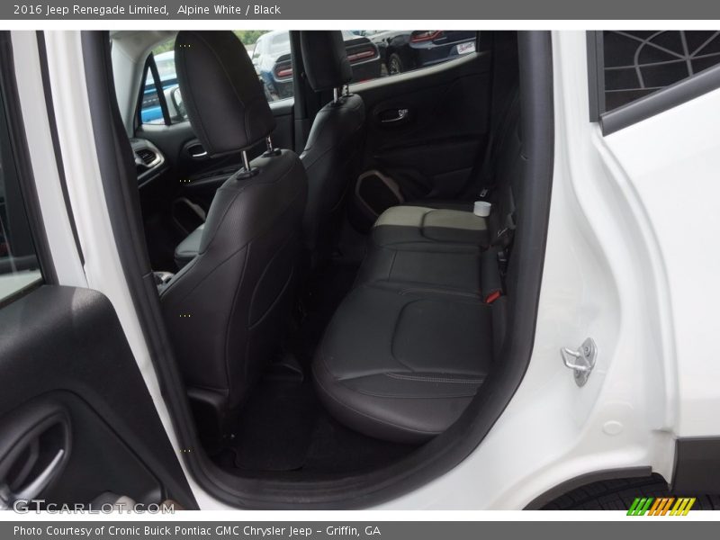Alpine White / Black 2016 Jeep Renegade Limited