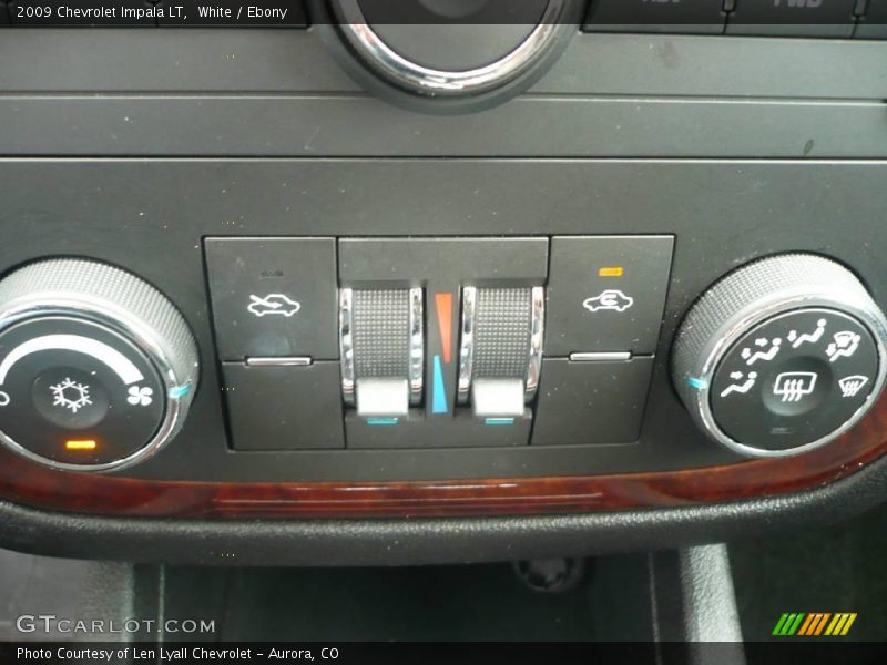 White / Ebony 2009 Chevrolet Impala LT