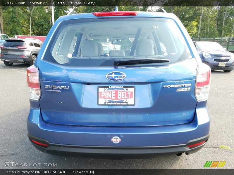 Quartz Blue Pearl / Gray 2017 Subaru Forester 2.5i
