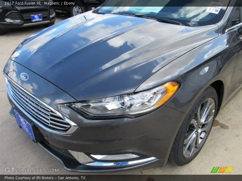 Magnetic / Ebony 2017 Ford Fusion SE