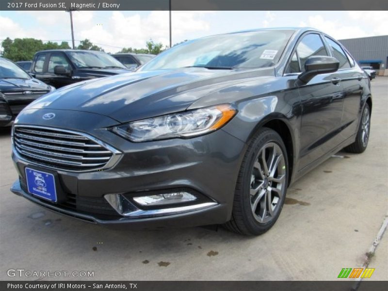 Magnetic / Ebony 2017 Ford Fusion SE