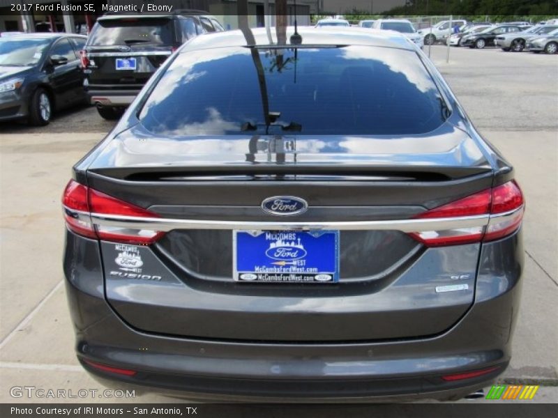 Magnetic / Ebony 2017 Ford Fusion SE