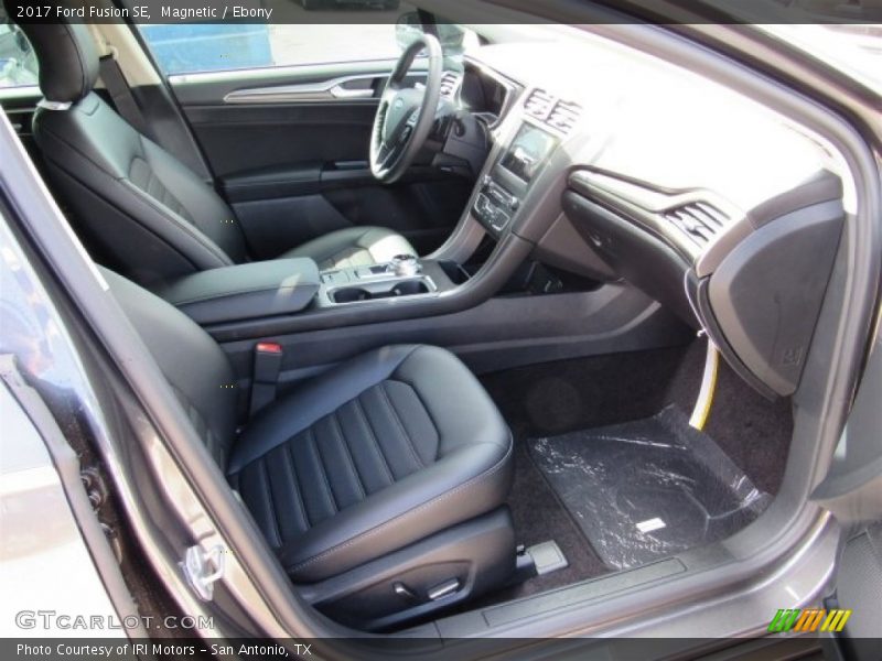 Magnetic / Ebony 2017 Ford Fusion SE