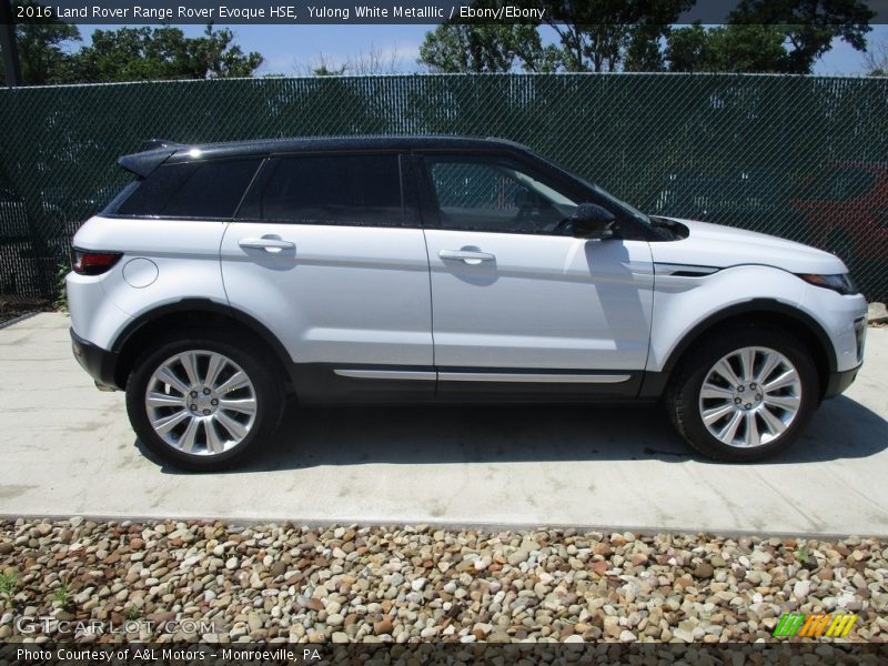 Yulong White Metalllic / Ebony/Ebony 2016 Land Rover Range Rover Evoque HSE